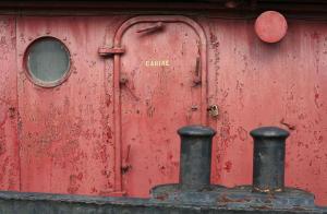 Old_Rusted_Ship_by_somadjinn