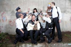 ''H KWMWDIA TOY TYXAIOY 8ANATOY ENOS ANARXIKOY'' 2013 PHOTO_4