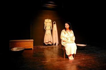 ANNA BAGENA - ''O GAMOS'' PHOTO_1