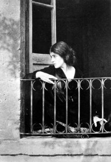 Tina-Modotti-by-Edward-Weston-1923